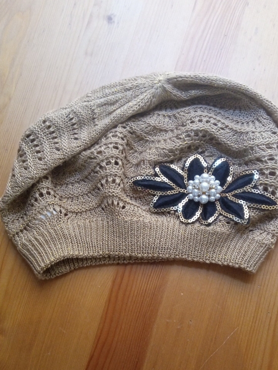 None Accessories - Beige Knit Beret with Pearl & Sequin Flower Accent